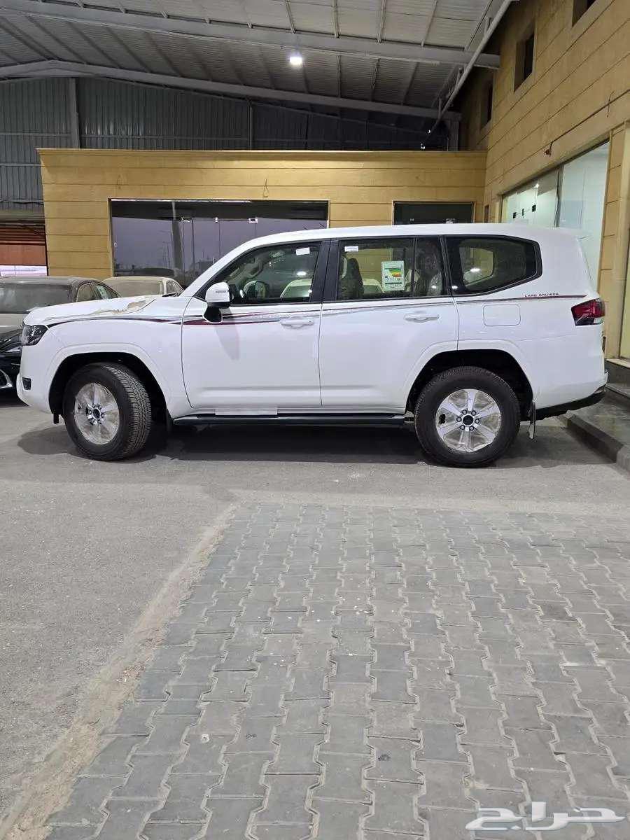 لاندكروزر GXR هدد فتحة بريمي 2025 بسعر 265.000 لدى الحسن64570996837250112