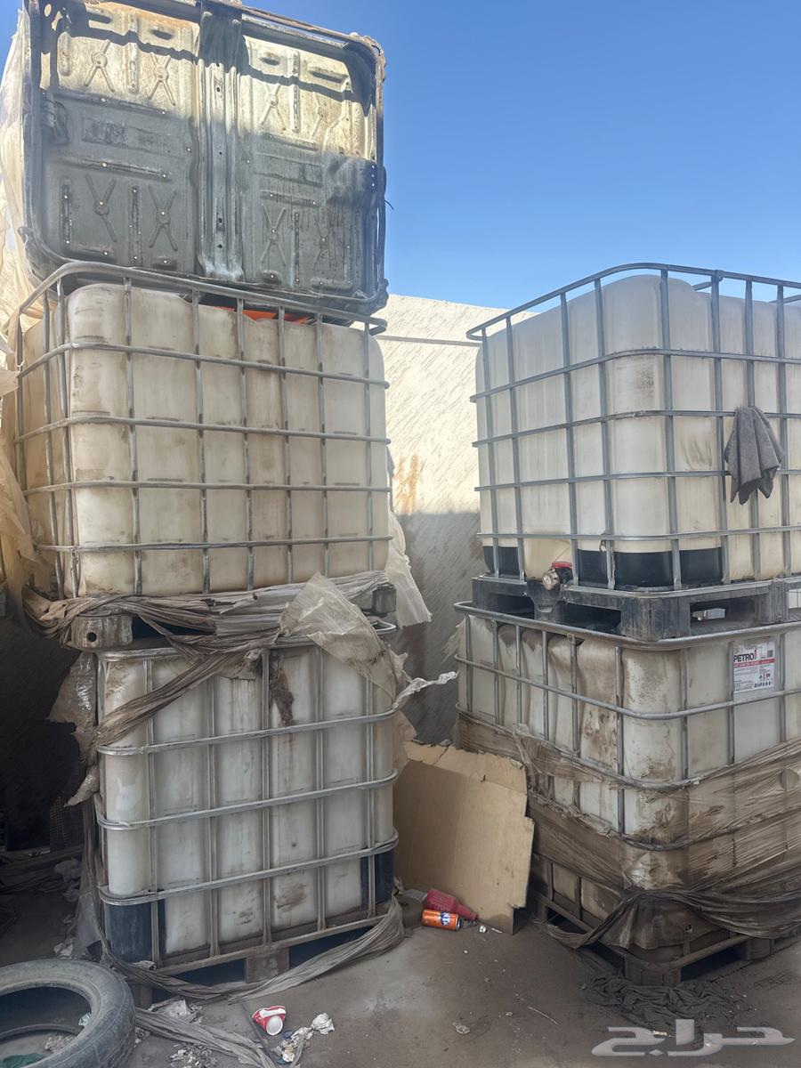 For sale tanks suitable for halal, capacity 1000 liters64413944578689110