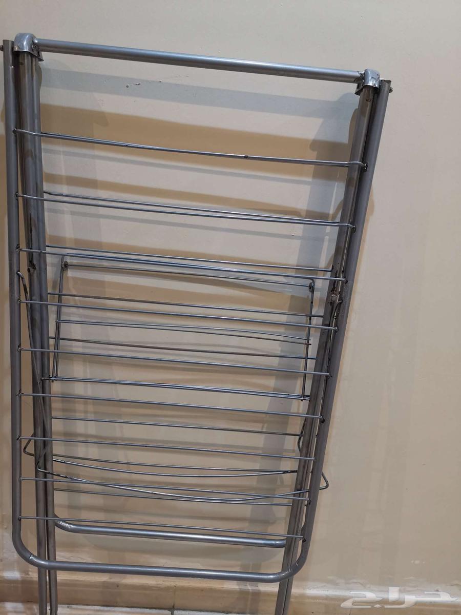 مجموعة أغراض للبيع مستعملة64421283142403112