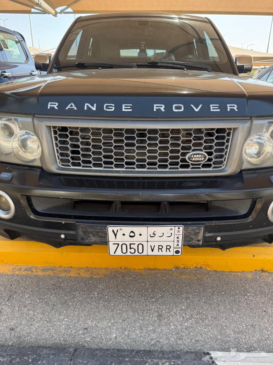 A distinctive board64572753292803110