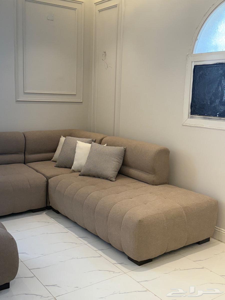 Luxury custom sofa for sale in excellent condition64415733321217112