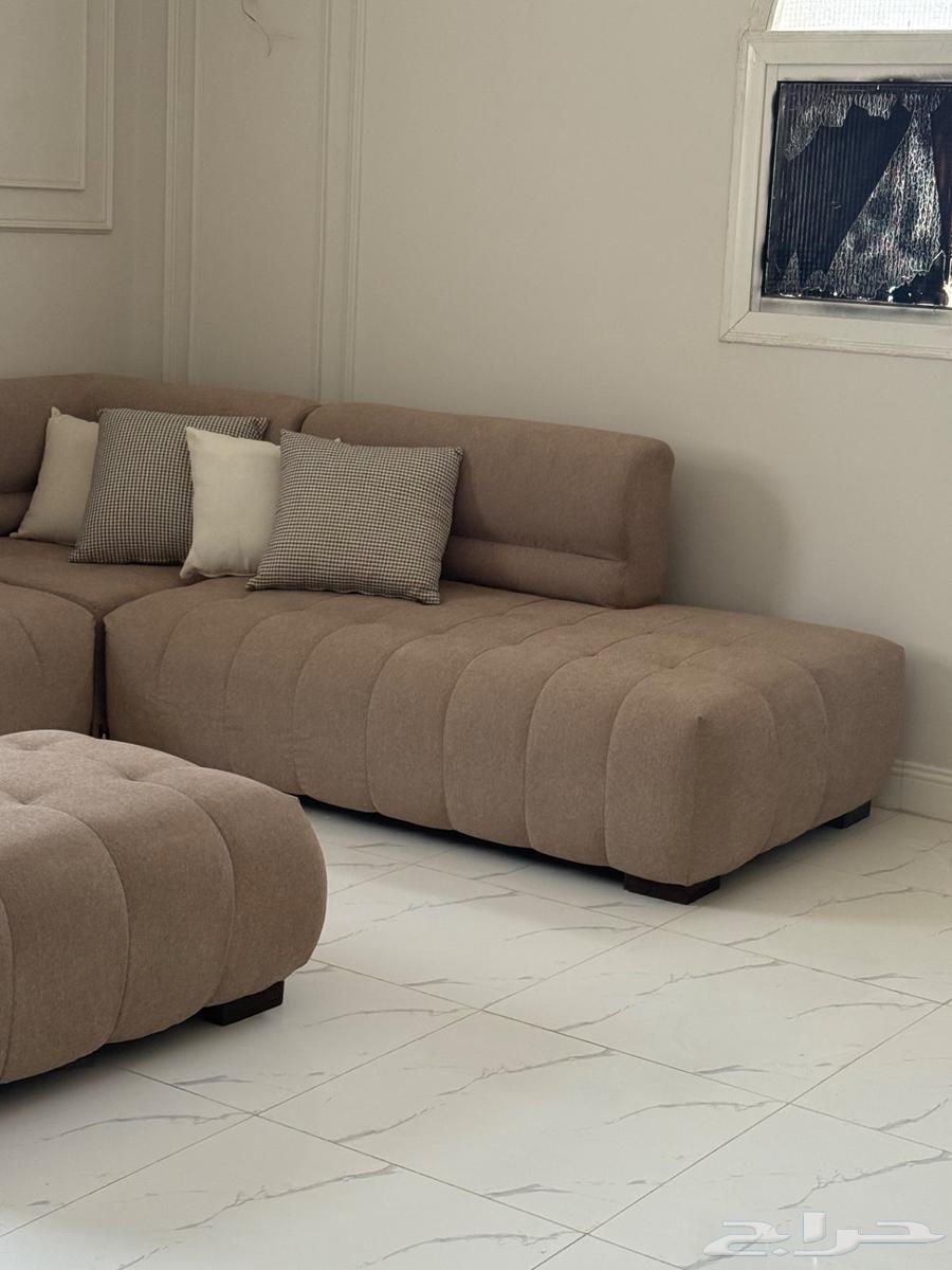 Luxury custom sofa for sale in excellent condition64415733321217113