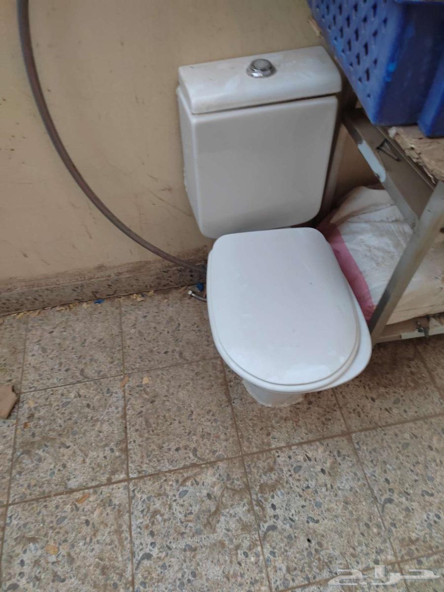 كراسي فرنجي ومغاسل للبيع نظيفة جدا64416280992385112