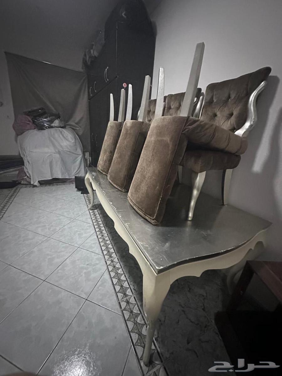 طاوله طعام قابله للطي مع 6 كراسي و طاوله مدخل64417022127106112