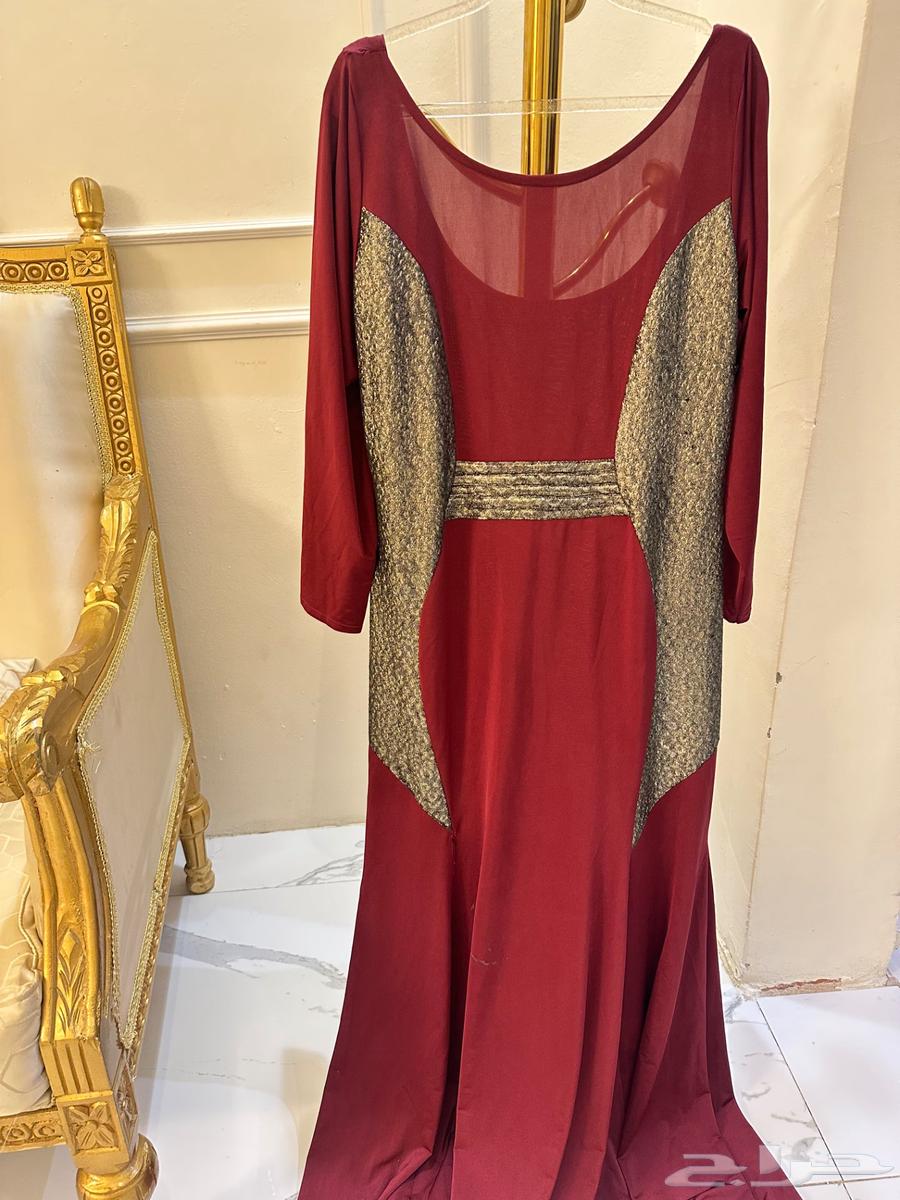 جلابية بدون استعمال احمر وذهبي64440752284673110