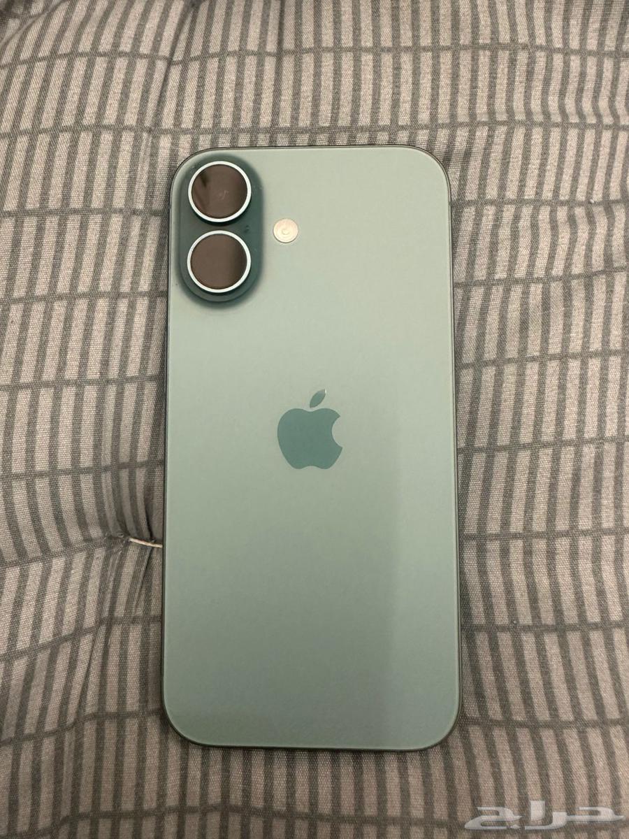 آيفون 16 (128 جيجا) للبيع استعمال شهر فقط بطارية 10064417766511105110