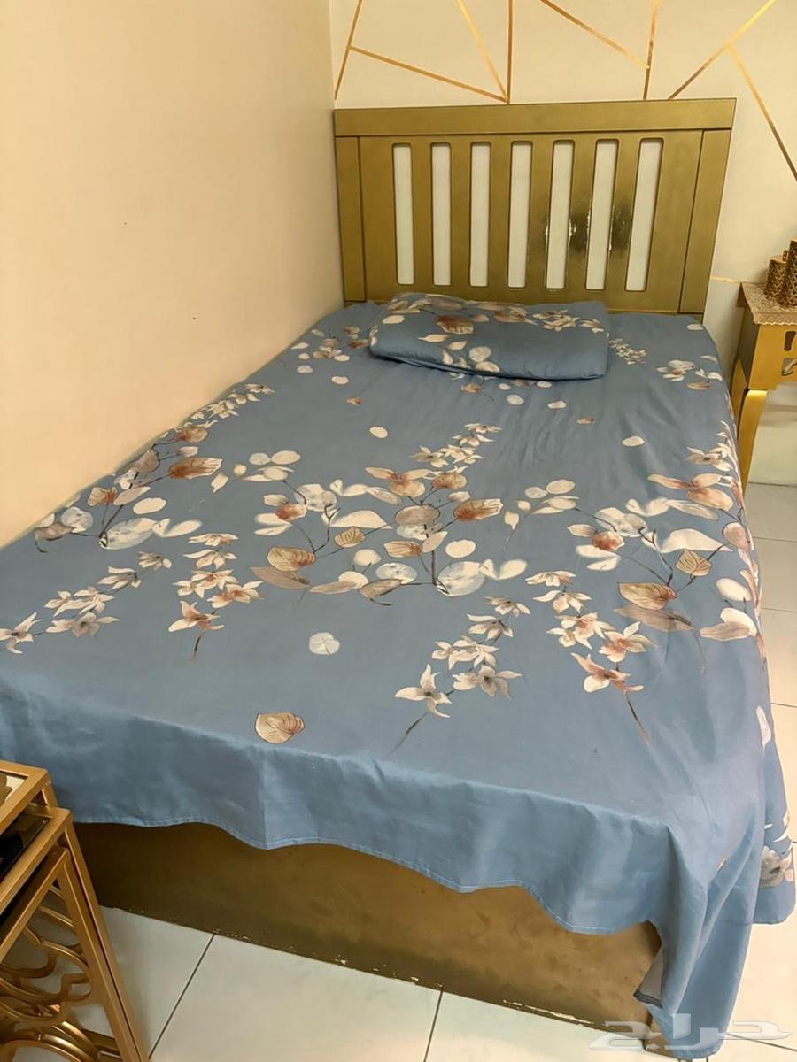 اثاث منزلي مستعمل للبيع المستعجل64417863075203110