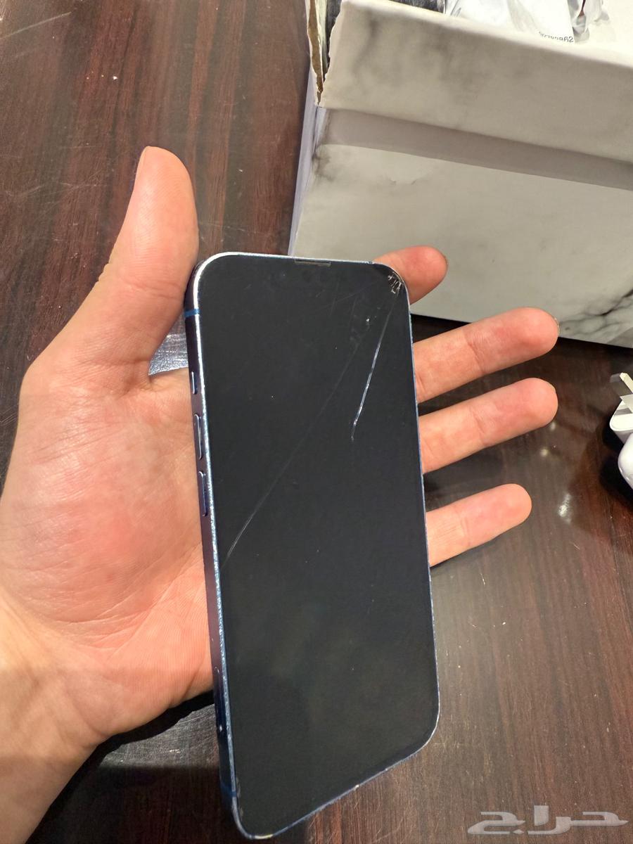 ايفون 13 للبيع64418958408193110