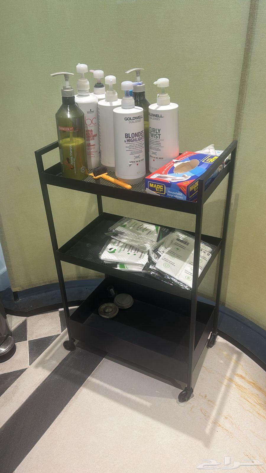 اثاث صالون نسائي مستعمل للبيع64413957835266112