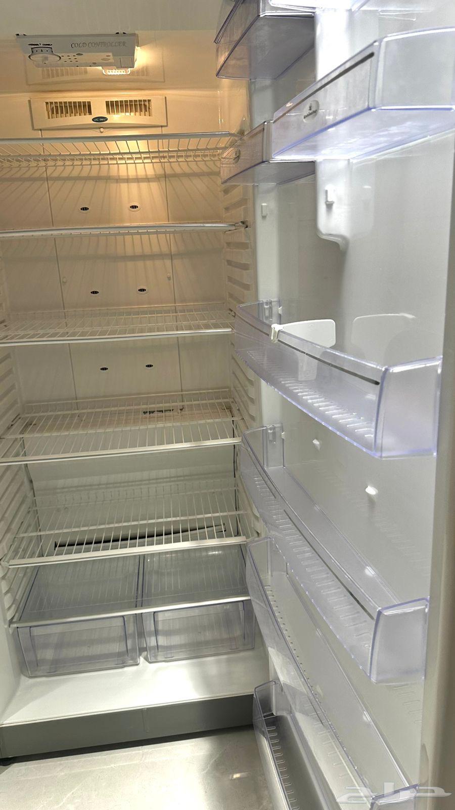 ثلاجة وفريزر كالفينيتر شبه جديده64415531935235112