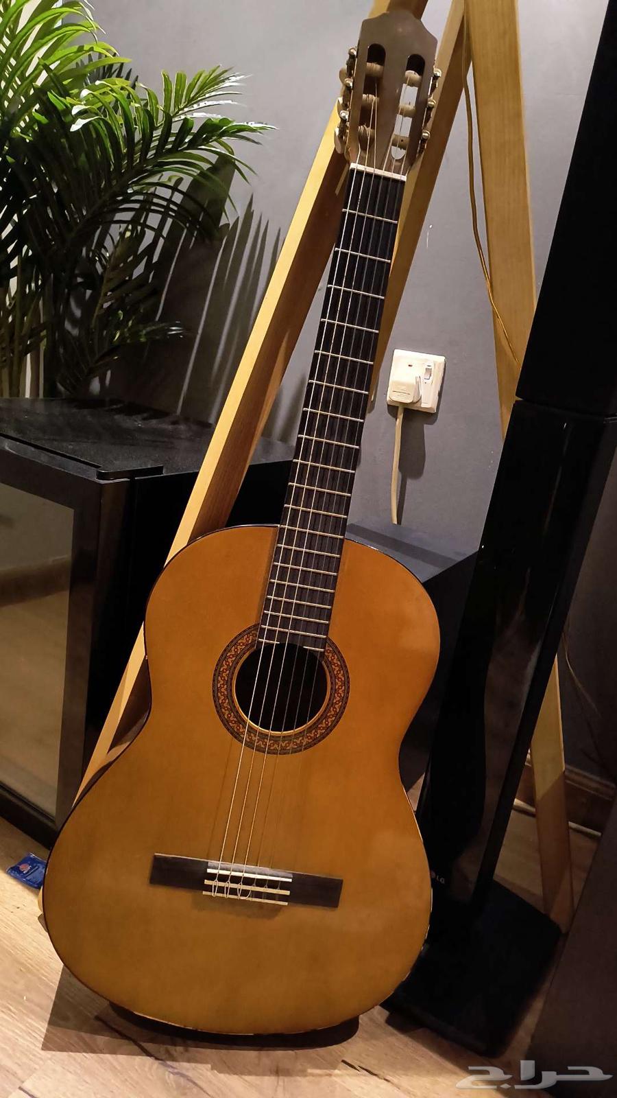 جيتار ياماها اصلي64415773864961110
