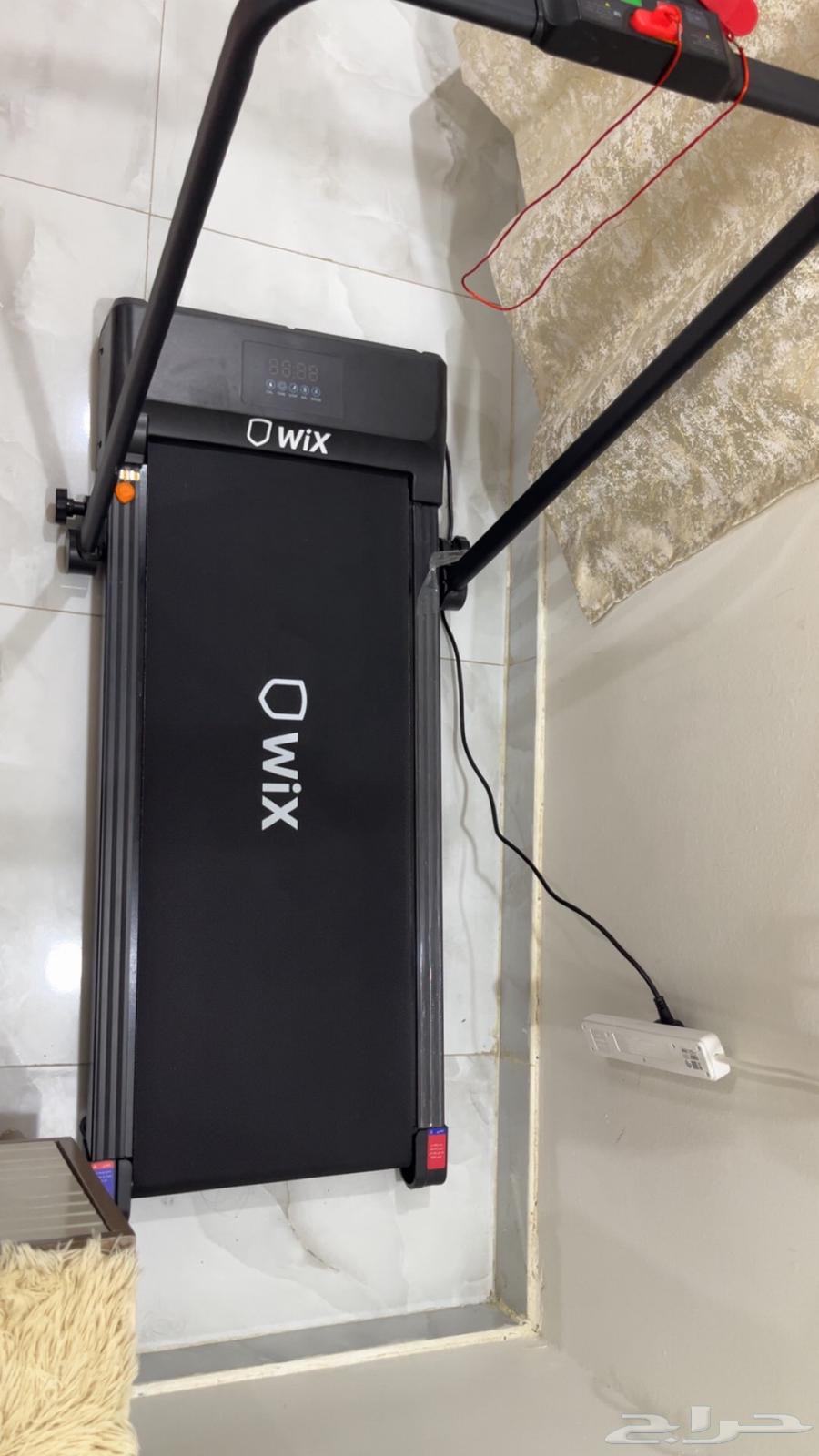 سير رياضي من ويكس64416161305987112