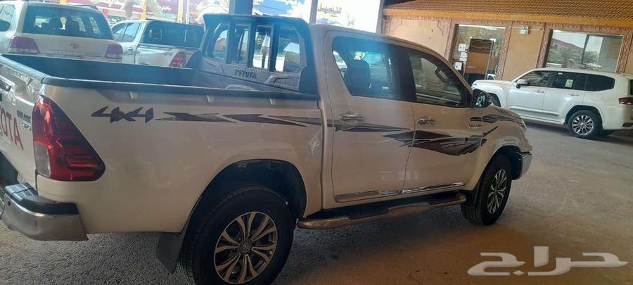 تويوتا هايلوكس 201964571838668674113