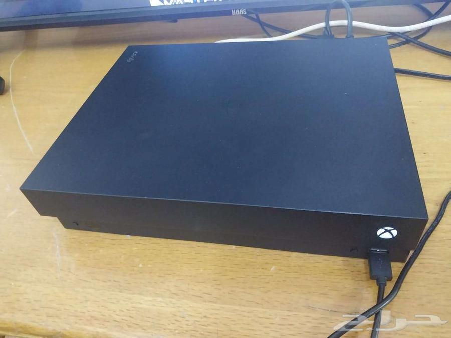 Xbox one x 1T64413586289666110