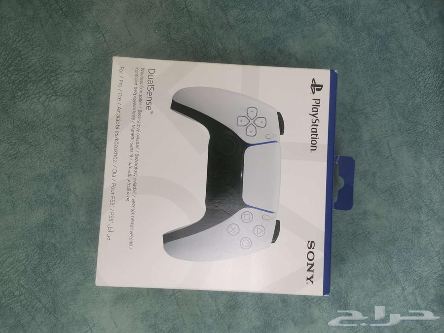 Original PS5 controller64413758995971110