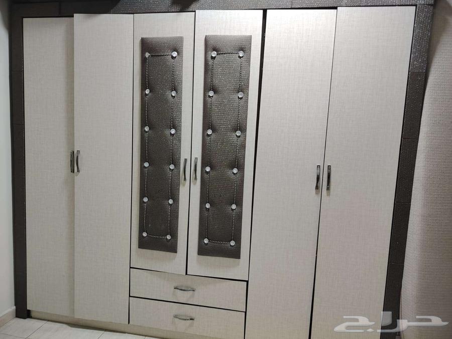 للبيع المستعجل غرفة نوم بحالة ممتازة جدا64413878312321110