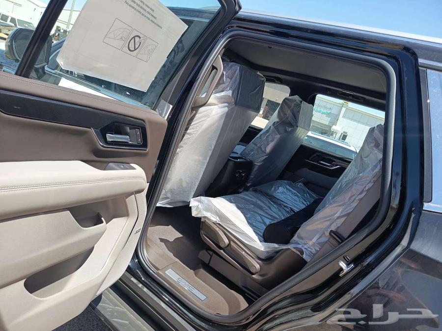 جي ام سي يوكن 2025 سقف بانوراما السعر 30300064572271741570113