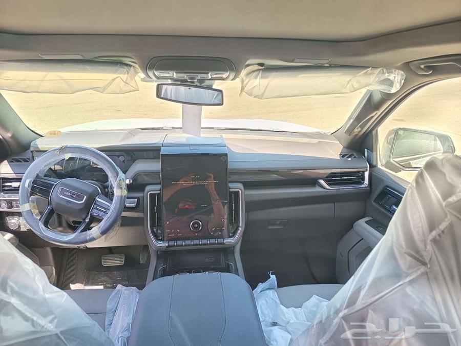 جي ام سي يوكن 2025 سقف بانوراما السعر 30300064572271741570112