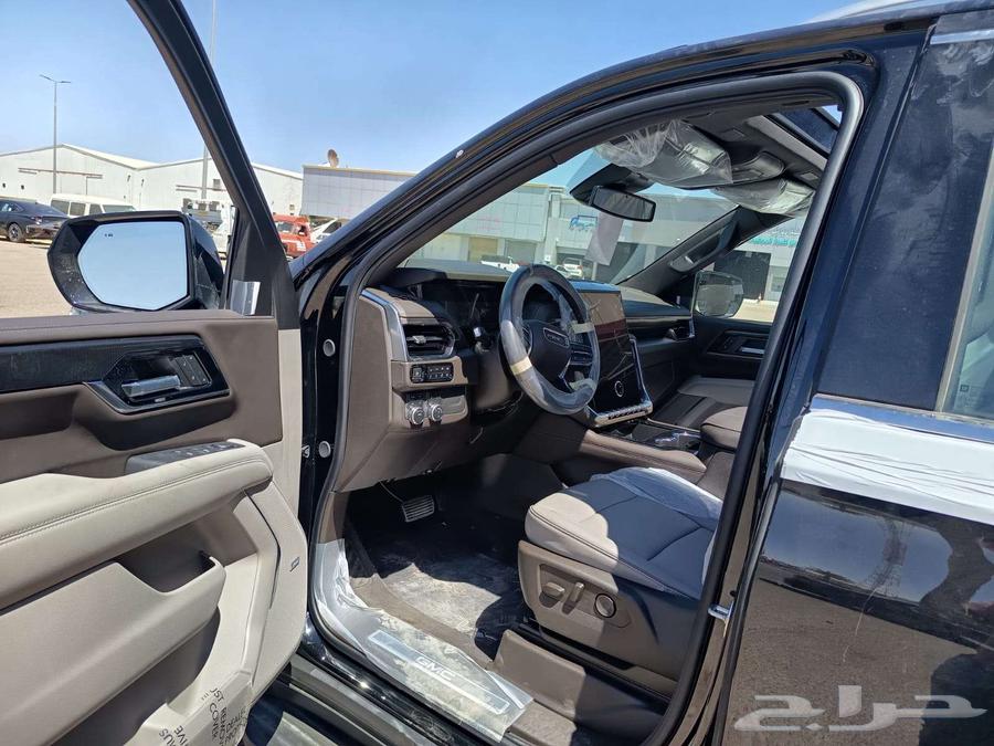 جي ام سي يوكن 2025 سقف بانوراما السعر 30300064572271741570114