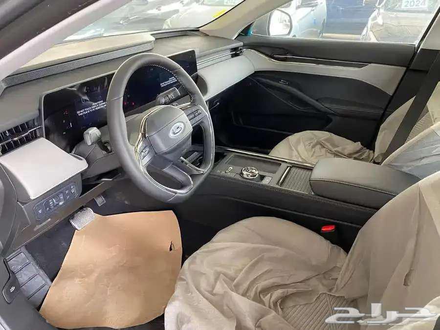 فورد تورس امبيانتي 2025 - بدون دفعه عروض اليوم الوطني64572720937345114