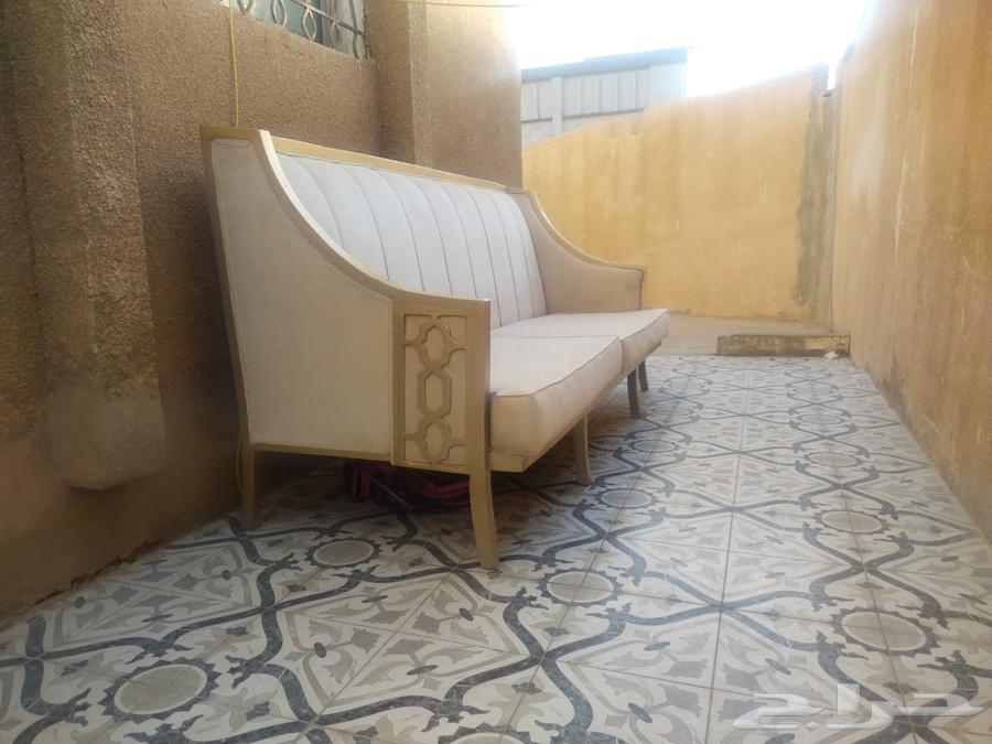 كنب فخم بحالة ممتازة وجديدة للبيع بعنيزة64416610651906110