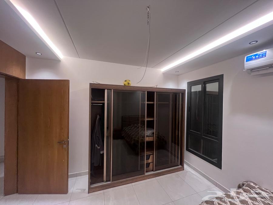 أثاث جدا نظيف للبيع في جدة64418716957443113