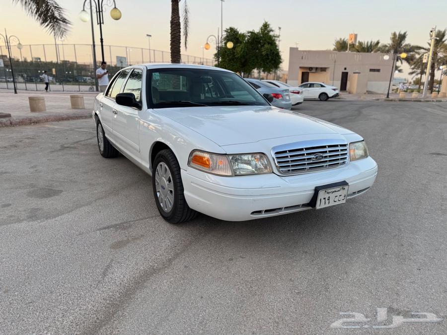 فورد كراون فكتوريا مخزن 200664581552770563110