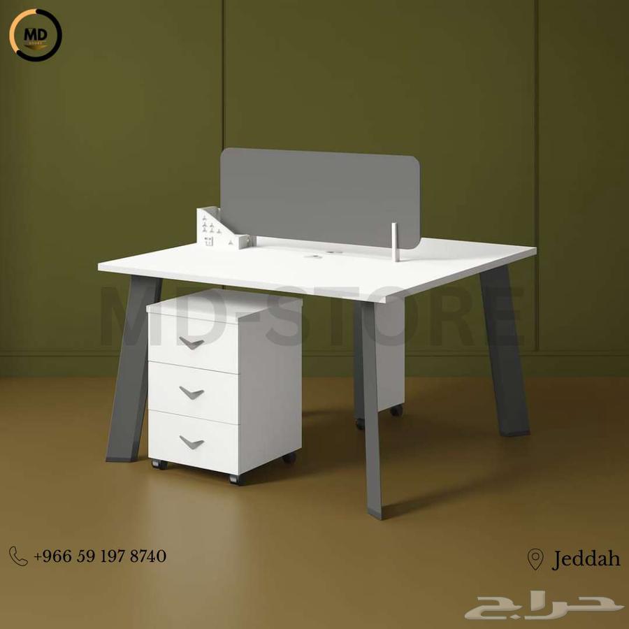Modern and highly functional office workstation (for 2 and 4 people)64413260779011110