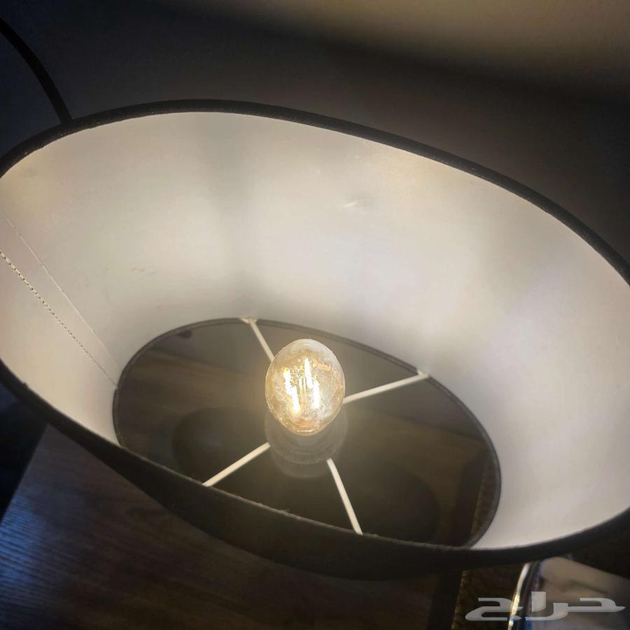 للبيع عدد 2 أباجورة مودرن أنيقة64413665847171112