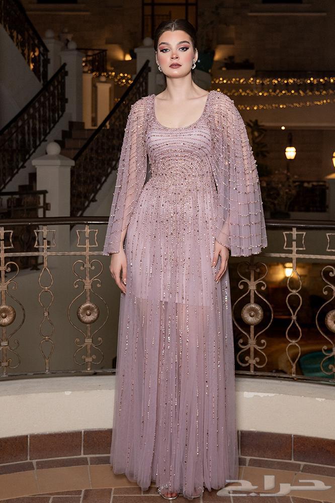 فستان للبيع من perla64426725347202111