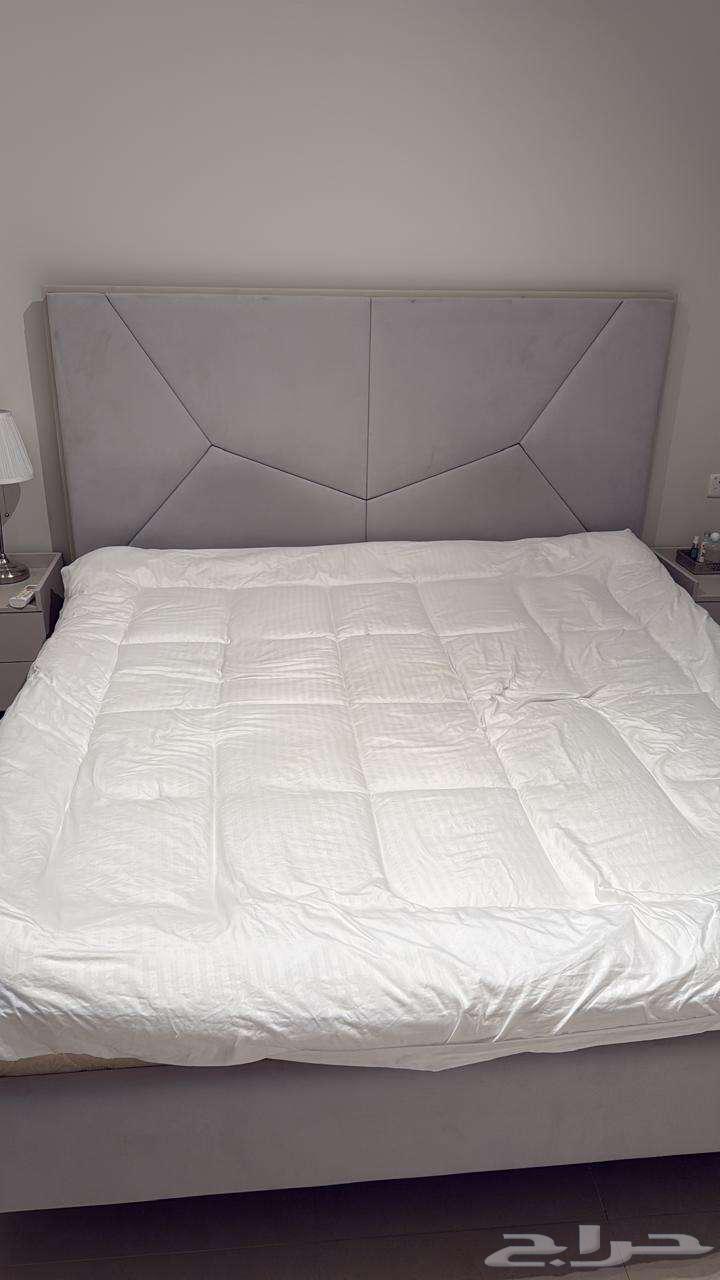 للبيع سرير وقطعة كنب64422096400641110
