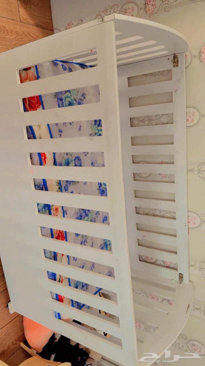 سرير اطفال مع المرتبة64426281461123110