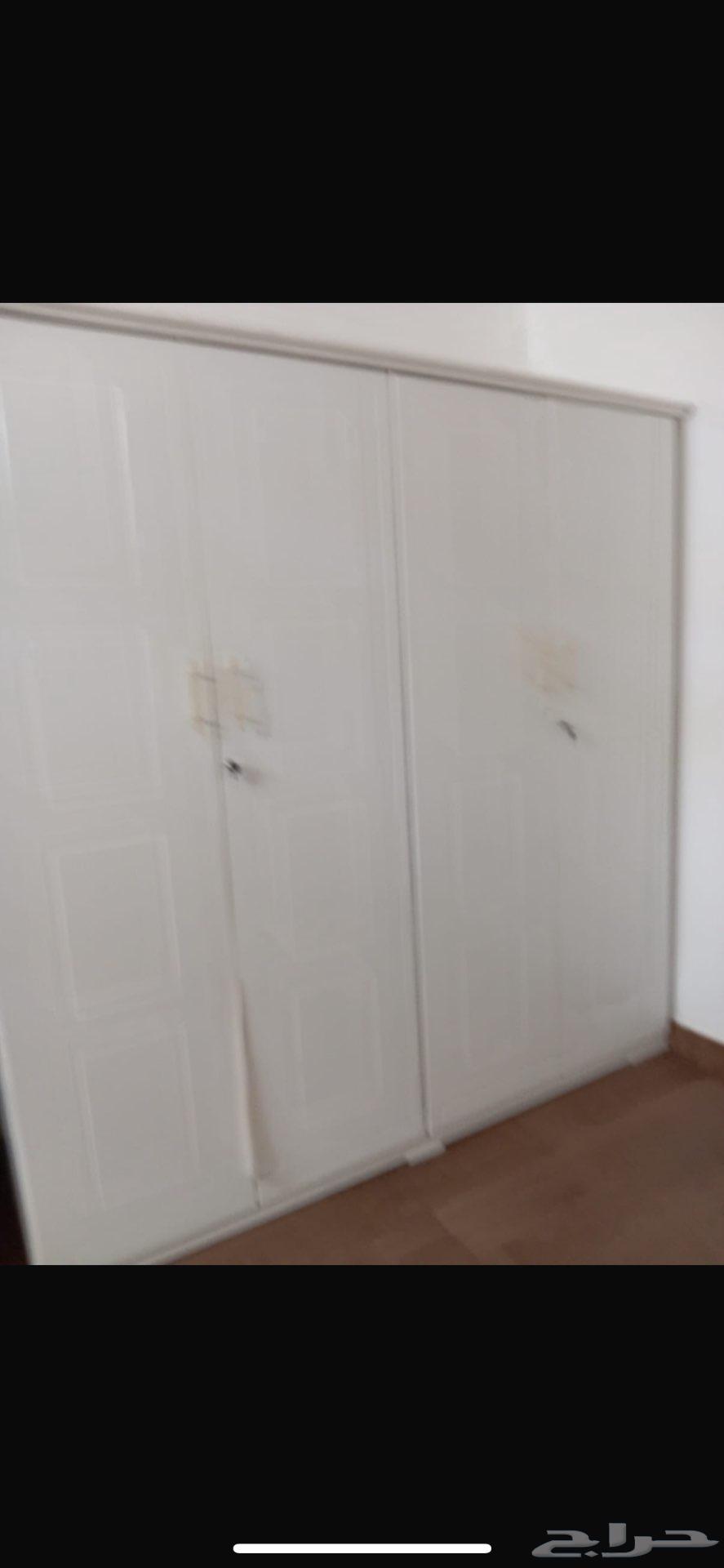 دولاب ابيض للبيع64422832548994110