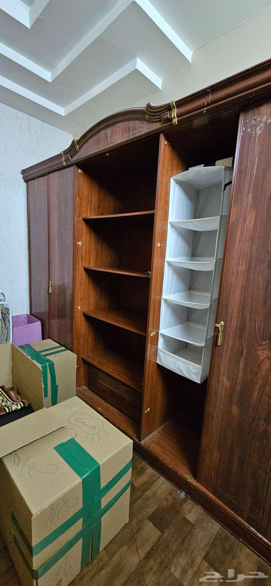 اثاث للبيع64423596337025113