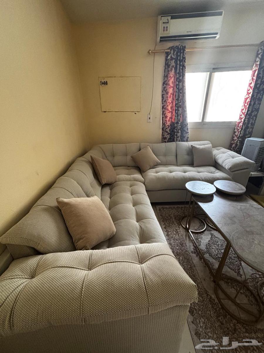 أريكة جديدة على شكل حرف L مع طاولة قهوة64420243033090114