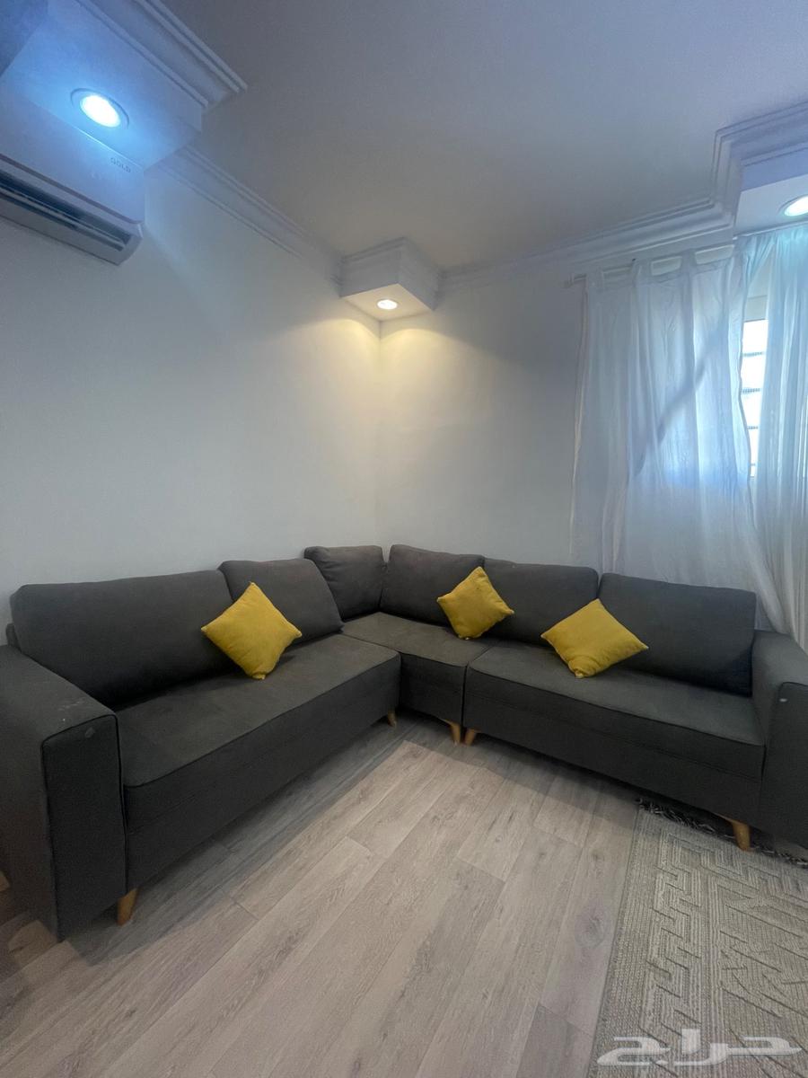 Sofa for sale for 200 SAR64421269504513110