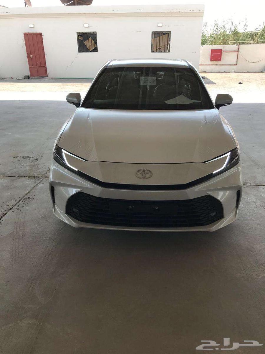 تويوتا كامري E استاندر هايبرد202564581388509186110