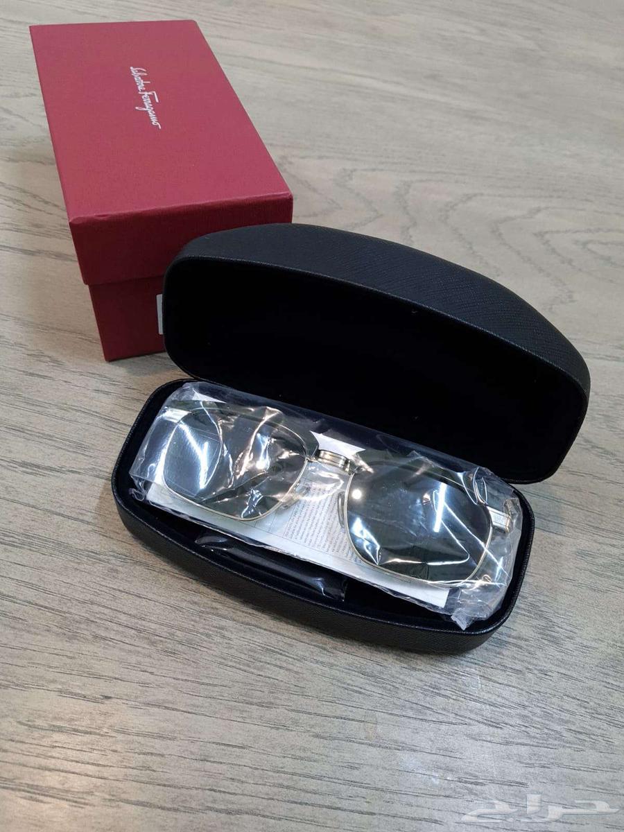 نظارة شمسية ماركة Salvatore Ferragamo (أصليه).64421350842755112