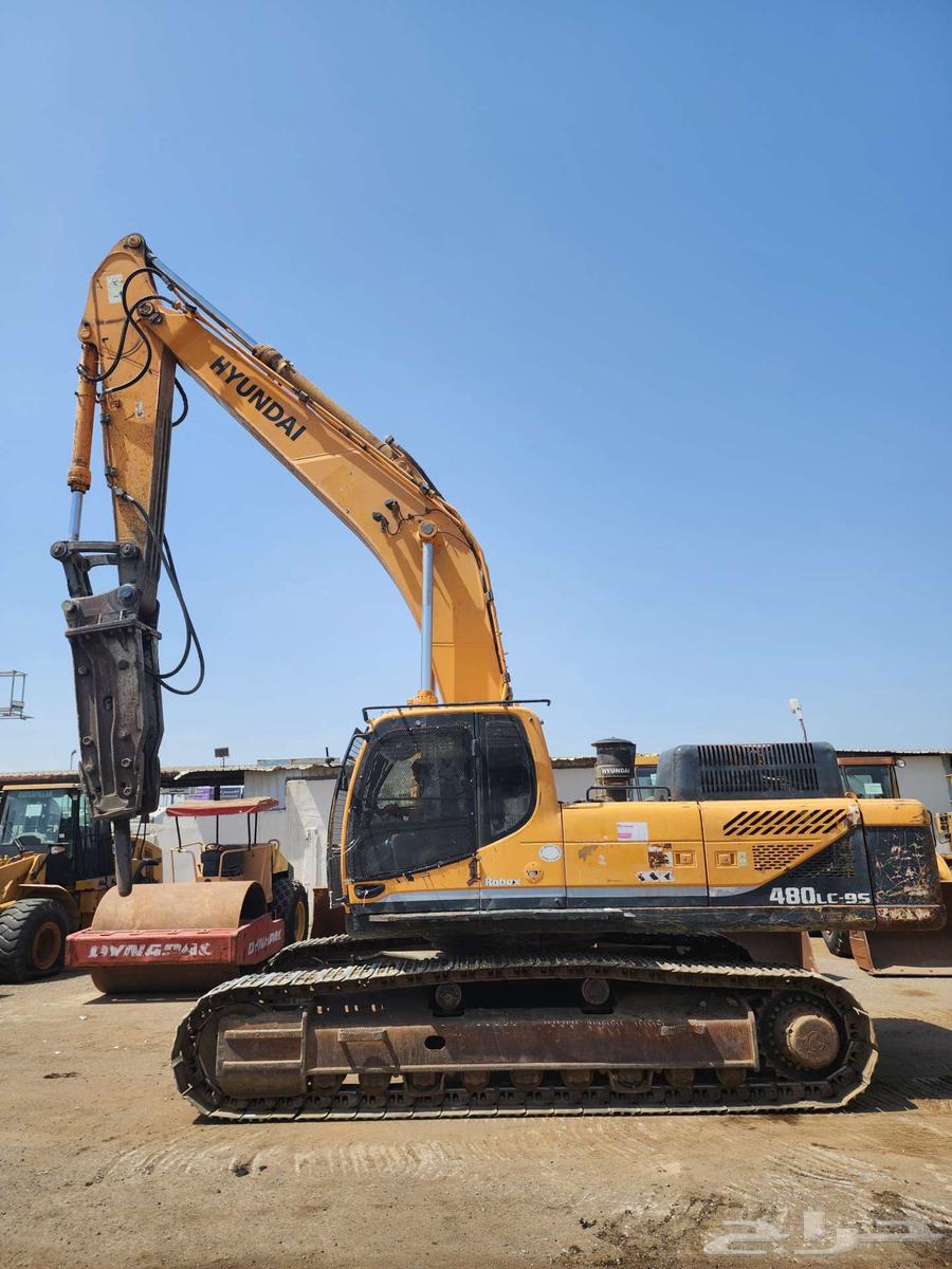 بوكلين هونداى 480 موديل 2015 معرض رواد المعدات64581842393346110