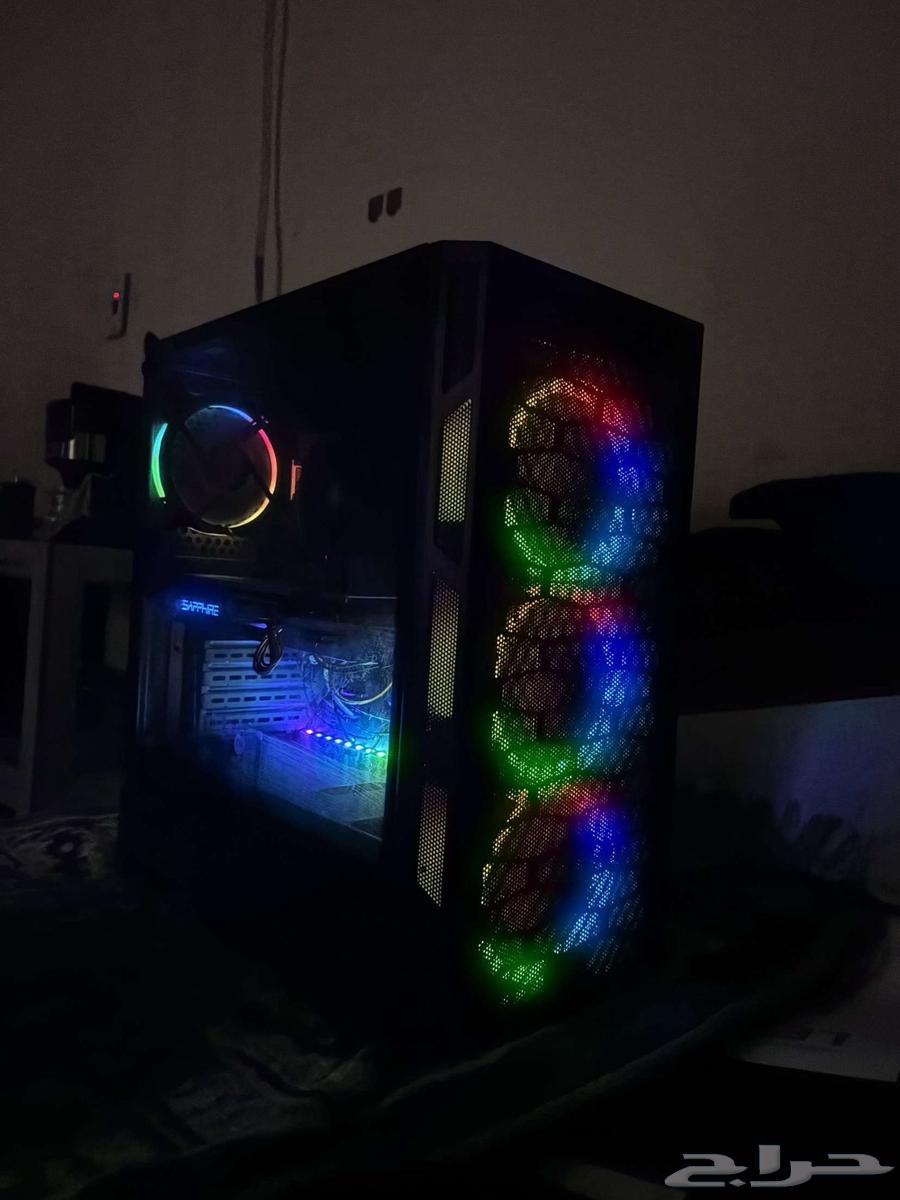 للبيع بي سي ب700 ريال وقبل البدل بسوني فايف64422042006147110