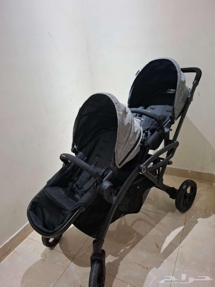 عربة أطفال مزدوجة Kolcraft شبه جديدة64423118865923110