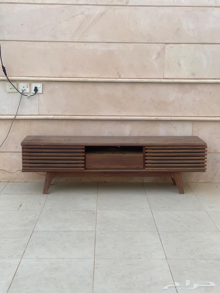 طاولة تلفزيون64423810913155110