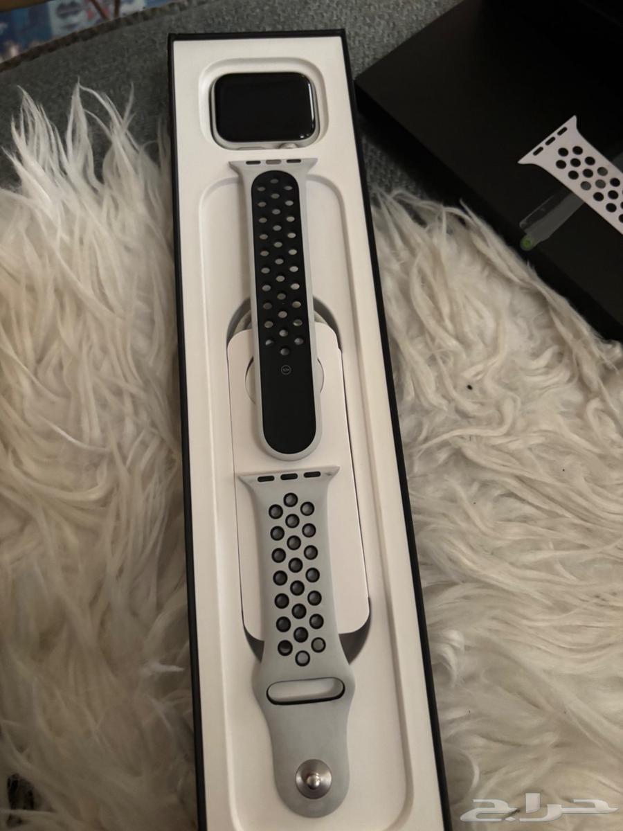 ساعة ابل SE بشريحة64431800762625111