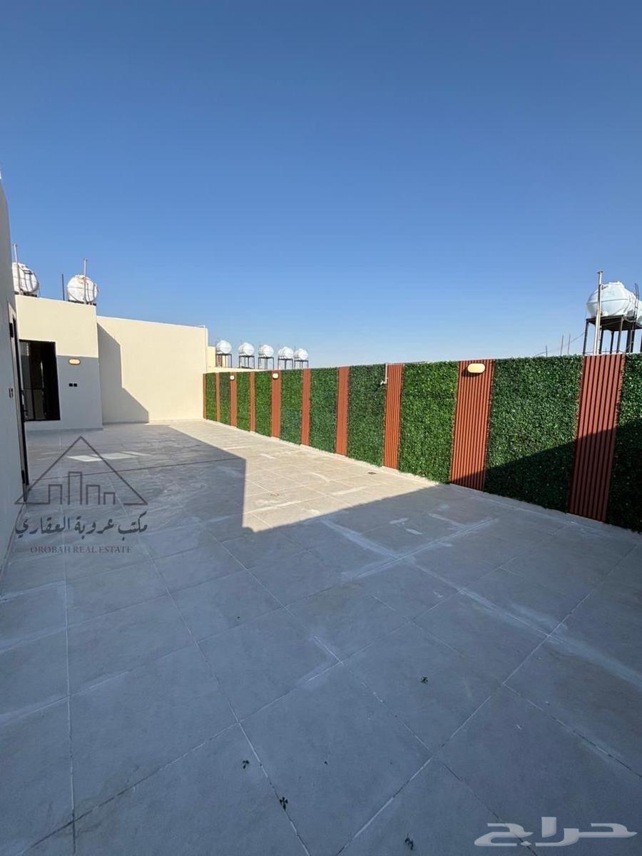 For sale, top-floor villa with ownership in Tبوك Al-Safa district64142106930049113