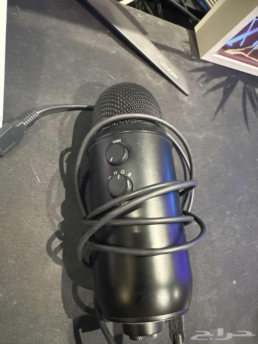 مايك خاجي بلو يتي64424842616067111