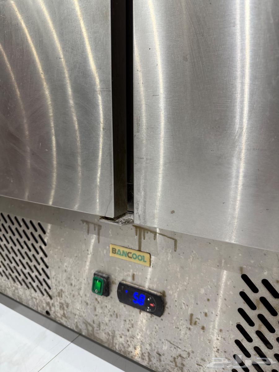 اغراض مطعم بيتزا للبيع كامله64424923167745110