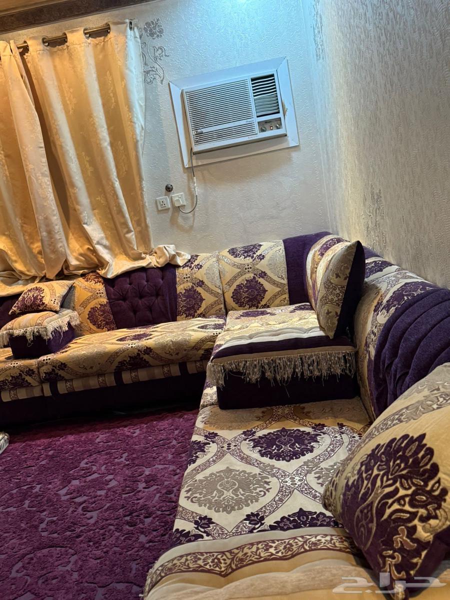 كنب متصل 4 في6 ما استخدم كثير ونظيف64426294931458112