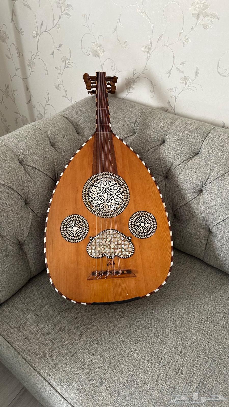 Ancient Ud by Ahmed Mohamed64424025124098113