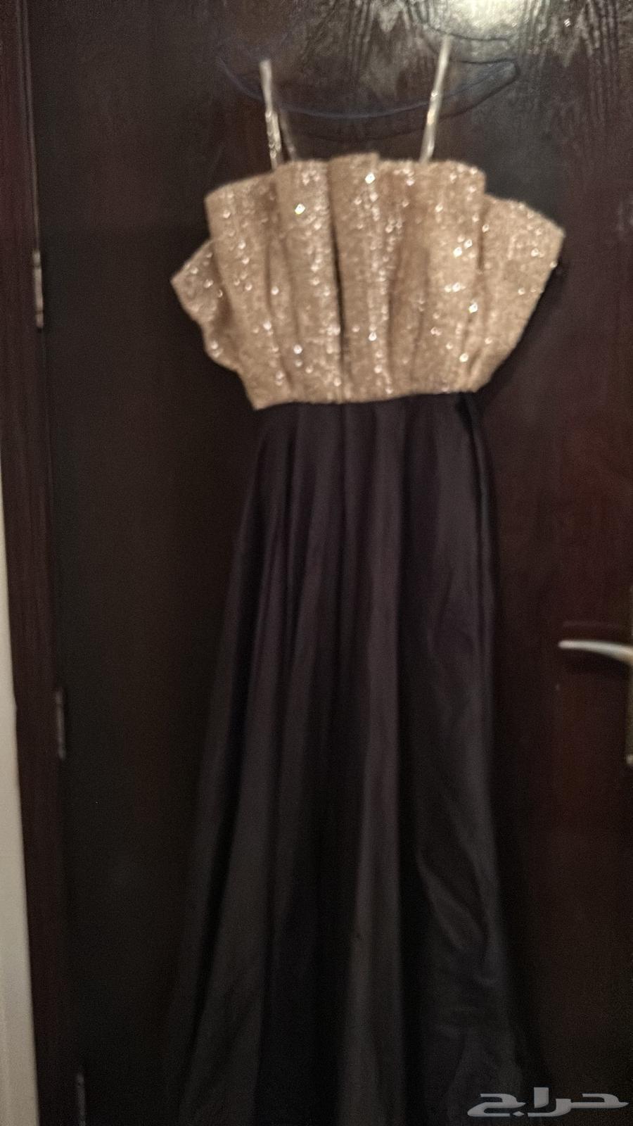 فستان فخم وجميل مع حزام ينلبس مقاس L و XL ب 30064425017185665110