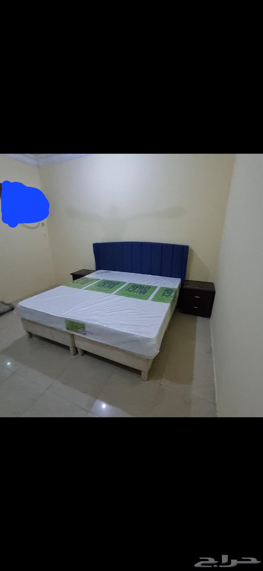 Two beds without mattress with mirrors64417427201667111